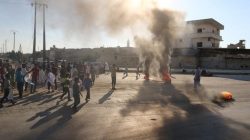 Demonstration against forces with Assad