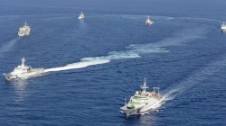 Chinese and Japanese warships