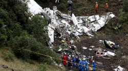 Rescue crews work at the wreckage of a plane that crashed into the Colombian jungle with Brazilian soccer team Chapecoense onboard near Medellin, Colombia,