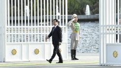 President of Turkmenistan Kurbanguly Berdymukhamedov walks past an honour guard before a ceremony to welcome Ukrainian President Petro Poroshenko in the capital Ashgabat, Turkmenistan,