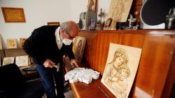 Christian artist Naser in Gaza