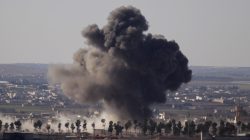 Smoke rises from Syrian town admist war