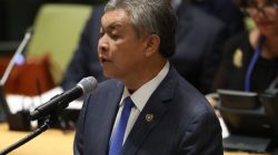 Deputy Prime Minister Ahmad Zahid Hamidi of Malaysia speaks during a high-level meeting on addressing large movements of refugees and migrants at the United Nations General Assembly in Manhattan, New York, U.S. September 19, 2016. REUTERS/Carlo Allegri