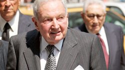 FILE PHOTO -- David Rockefeller arrives at the funeral service for New York socialite and philanthropist Brooke Astor at St. Thomas