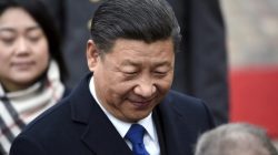 China's President Xi Jinping during the official welcoming ceremony in front of the Presidential Palace, in Helsinki, Finland April 5, 2017. Lehtikuva/Martti Kainulainen/via REUTERS