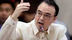Philippine Senator Alan Peter Cayetano speaks during the Congressional confirmation hearing of Environment Secretary Regina Lopez at the Senate in Manila, Philippines May 2, 2017. REUTERS/Erik De Castro
