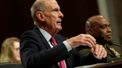 U.S. Director of National Intelligence Dan Coats (L) and Director of the Defense Intelligence Agency Lieutenant General Vincent Stewart testify before the Senate Armed Services Committee on worldwide threats, on Capitol Hill in Washington, U.S., May 23, 2017. REUTERS/Yuri Gripas