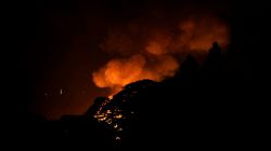 A view of a fire caused by continued fighting between the government soldiers and the Maute group, in Marawi City in southern Philippines May 28, 2017.