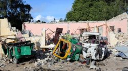 Damaged vehicles are seen at the scene of an attack outside a hotel and an adjacent restaurant in Mogadishu, Somalia June 15, 2017. REUTERS/Stringer