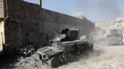 Armoured fighting vehicles of the Counter Terrorism Service maneuver at the positions of the Iraqi forces near the Grand al-Nuri Mosque at the Old City in Mosul, Iraq June 29, 2017. REUTERS/Erik De Castro