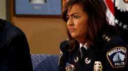 FILE PHOTO: Minneapolis Chief of Police Janee Harteau takes part in a round table discussion on ways to reduce gun violence during a visit to the Minneapolis Police Department Special Operations Center in Minneapolis, Minnesota, U.S. on February 4, 2013. REUTERS/Kevin Lamarque/File Photo