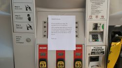 A note is left on a gas pump in the aftermath of Hurricane Harvey in Cedar Park, Texas, U.S., September 1, 2017. REUTERS/Mohammad Khursheed
