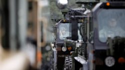 FILE PHOTO - A U.S. Army soldier sits inside their military vehicle as he takes part in Operation Pacific Reach joint logistic exercise in Pohang, South Korea, April 11, 2017. REUTERS/Kim Hong-Ji