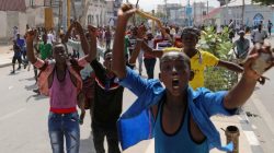 Protesters chant slogans while demonstrating against last weekend's explosion in KM4 street in the Hodan district in Mogadishu, Somalia October 18, 2017. REUTERS/Feisal Omar