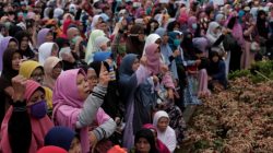 Indonesia passes law to ban organizations deemed against its ideology