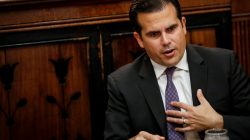 Puerto Rico board asks Congress for backing in fight with governor