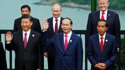 Trump, Duterte meet for first time at APEC summit