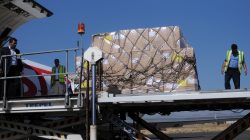 Medical supplies, U.N. aid workers reach Yemen after blockade eased