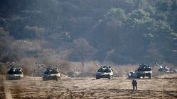 The South Korean army's K-55 self-propelled artillery vehicles take part in a military exercise near the demilitarised zone separating the two Koreas in Paju, South Korea, November 29, 2017.