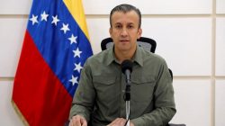 Venezuela's Vice President Tareck El Aissami talks to the media during a news conference in Caracas, Venezuela November 17, 2017.