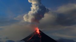 Lava flows from the crater of Mount Mayon volcano during a new eruption in Legazpi city, Albay province, Philippines January 25,