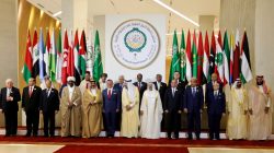 Arab leaders pose for the camera, ahead of the 29th Arab Summit in Dhahran, Saudi Arabia April 15, 2018. REUTERS/Hamad I Mohammed