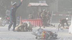 fghan security forces are seen at the site of a second blast in Kabul, Afghanistan April 30, 2018. REUTERS/Omar Sobhani