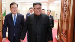 Chief of the national security office at Seoul's presidential Blue House Chung Eui-yong meets with North Korean leader Kim Jong Un in Pyongyang, North Korea September 5, 2018. Picture taken September 5, 2018. The Presidential Blue House/Handout via REUTERS  