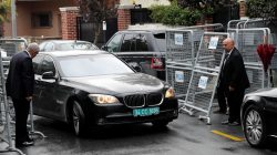A car with a diplomatic registration plate arrives at Saudi Arabia's consulate in Istanbul, Turkey October 15, 2018. REUTERS/Murad Sezer