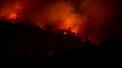 The Camp Fire burns near Big Bend, California, U.S., November 10, 2018. Picture taken November 10, 2018. REUTERS/Stephen La